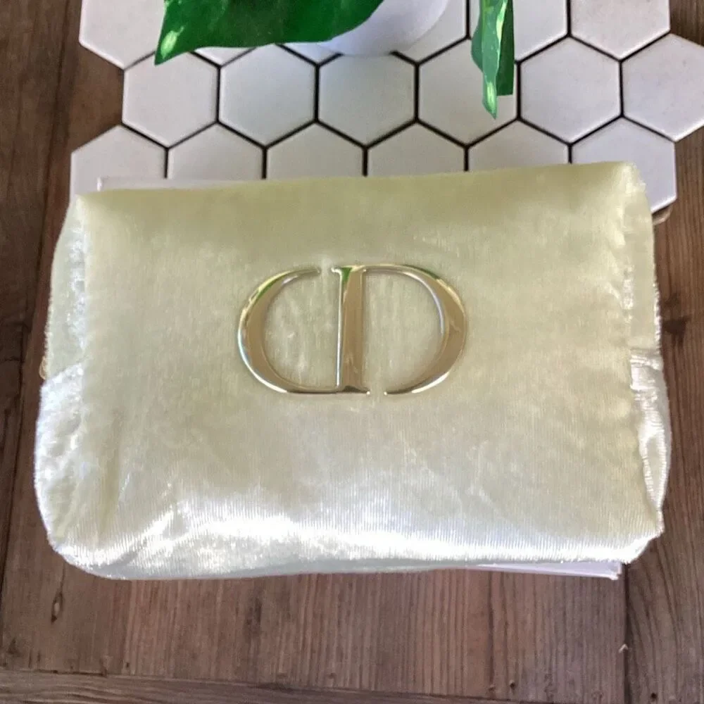 Christian Dior Crushed Velvet Cosmetic Make Up Bag Clutch New in Box GWP